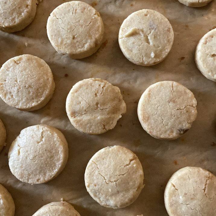 Cashew Caramel Sugee
